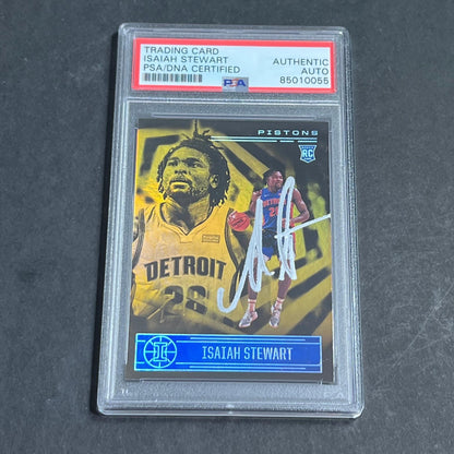2020-21 Panini Illusions #172 Isaiah Stewart Signed Card AUTO PSA Slabbed RC Pis