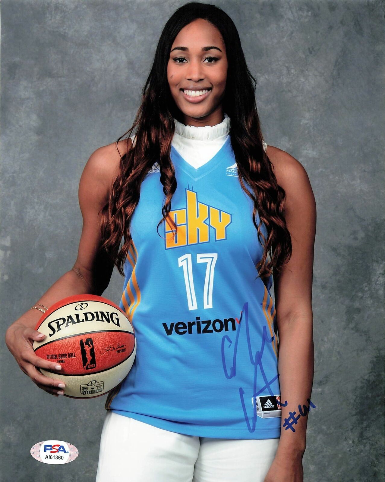 ALAINA COATES signed 8x10 photo Chicago Sky Autographed