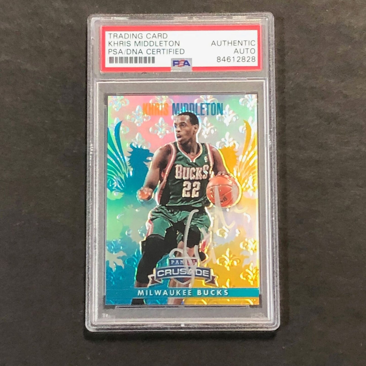 2013-14 Panini Crusade #127 Khris Middleton Signed Card AUTO PSA/DNA Slabbed Buc