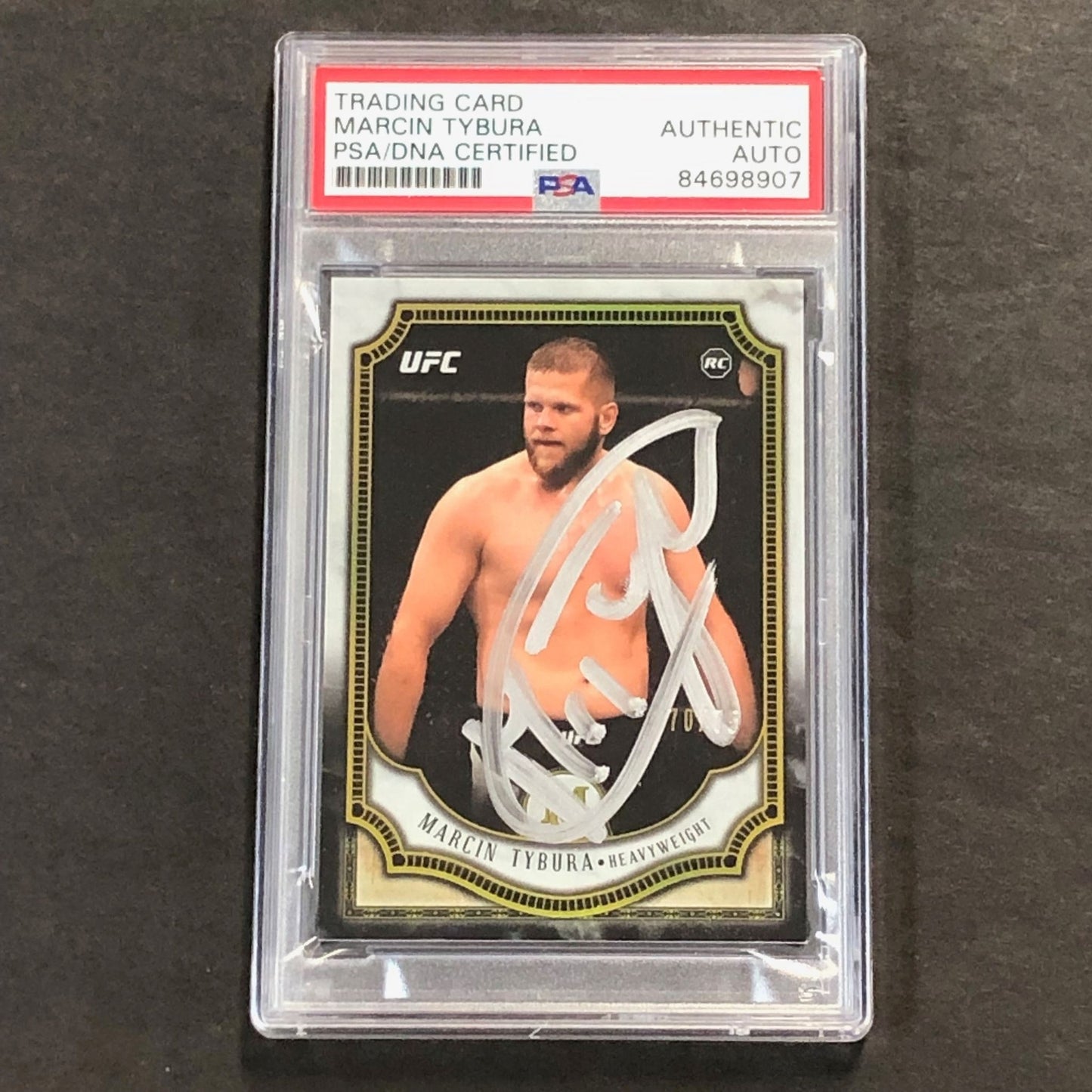 2018 Topps Trading Card Marcin Tybura Signed Card AUTO PSA/DNA Slabbed UFC