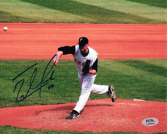 Evan Meek signed 8x10 photo PSA/DNA Pittsburgh Pirates Autographed