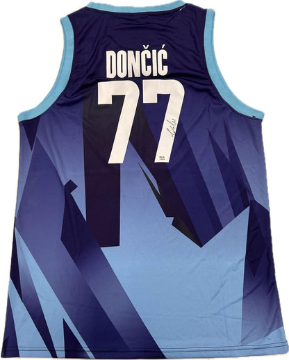 Luka Doncic signed Slovenia jersey PSA/DNA Los Angeles Lakers Autographed