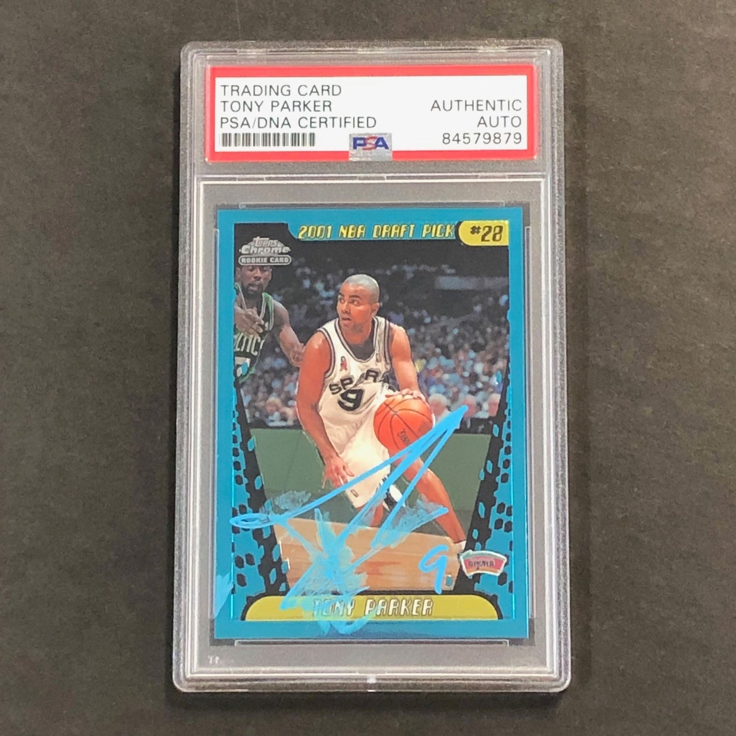 2001 Topps Chrome #15 Tony Parker Signed Card AUTO PSA Slabbed Autographed RC Sp