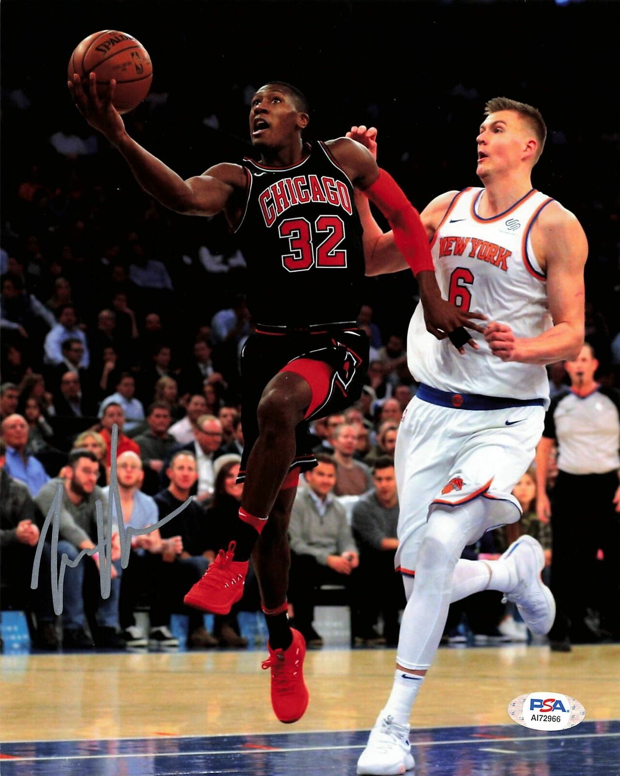 KRIS DUNN signed 8x10 photo PSA/DNA Chicago Bulls Autographed