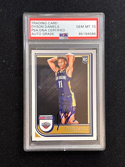 2022-2023 Panini Hoops #238 Dyson Daniels Signed Card Auto PSA Slabbed RC Pelica