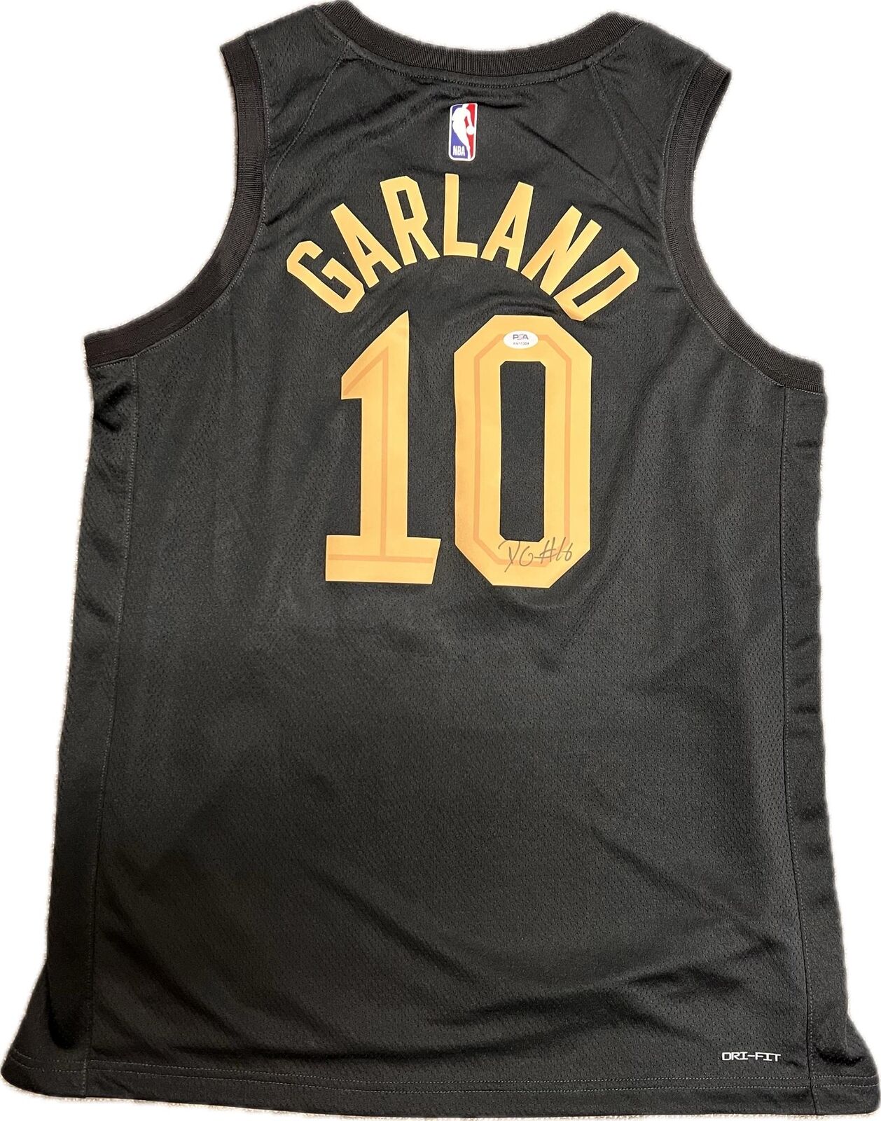 Darius Garland signed jersey PSA/DNA Cleveland Cavaliers Autographed