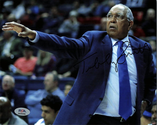 TUBBY SMITH Signed 8x10 photo PSA/DNA Basketball Coach Autographed