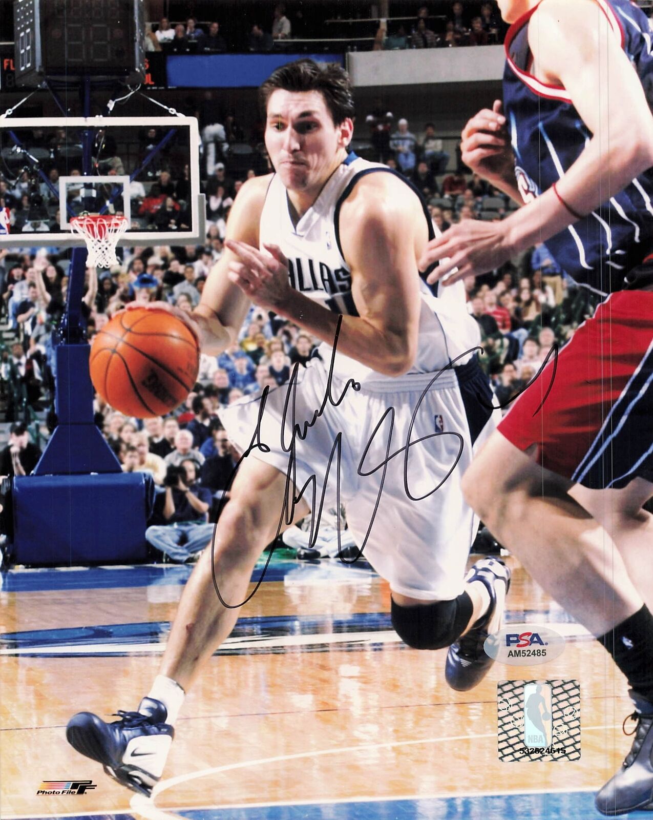 EDUARDO NAJERA signed 8x10 photo PSA/DNA Dallas Mavericks Autographed