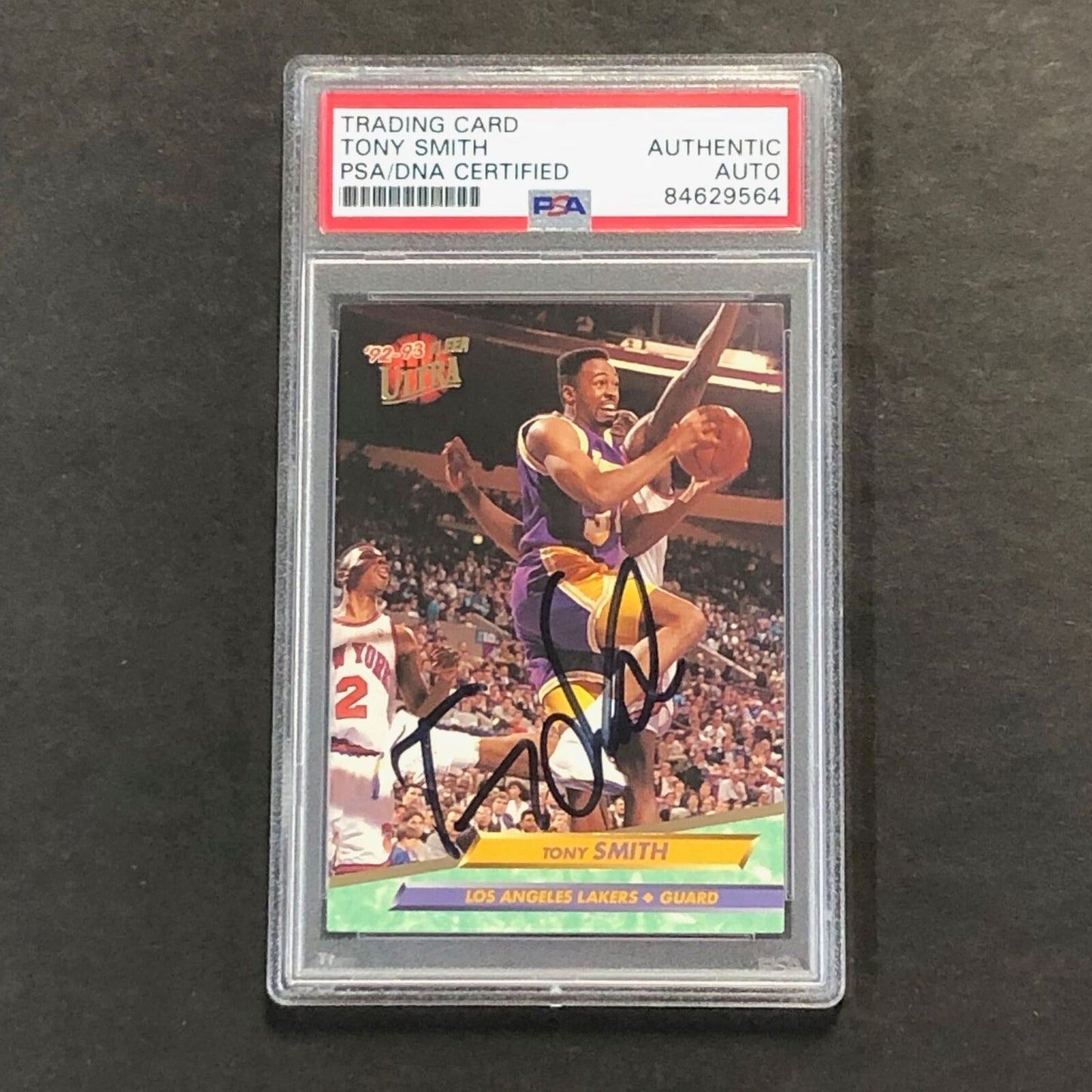 1992-93 Fleer Ultra #94 Tony Smith Signed Card AUTO PSA Slabbed Lakers