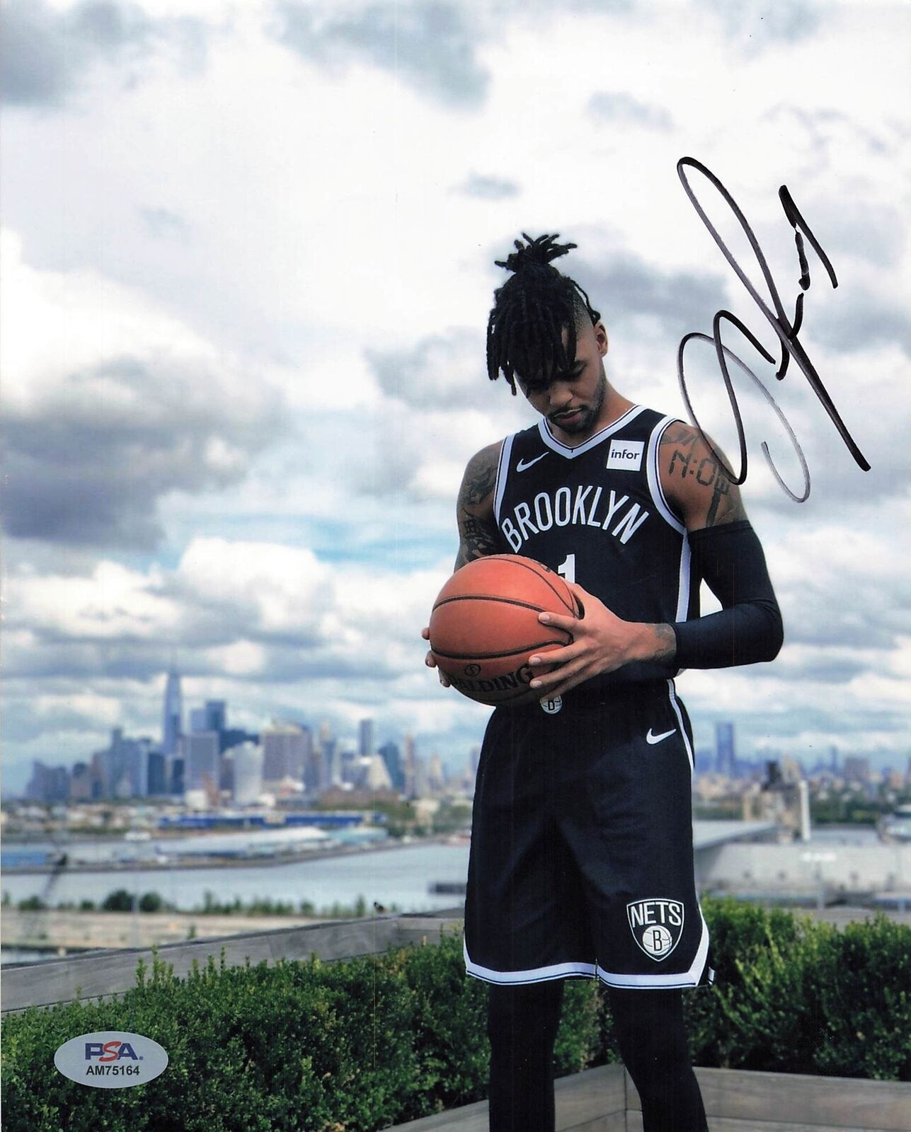 D'Angelo Russell signed 8x10 Photo PSA/DNA Nets Autographed