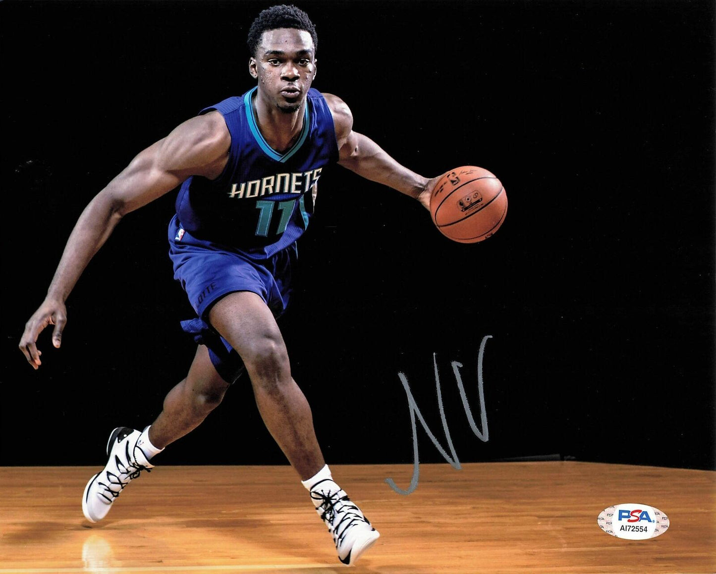 Noah Vonleh signed 8x10 photo PSA/DNA Charlotte Hornets Autographed