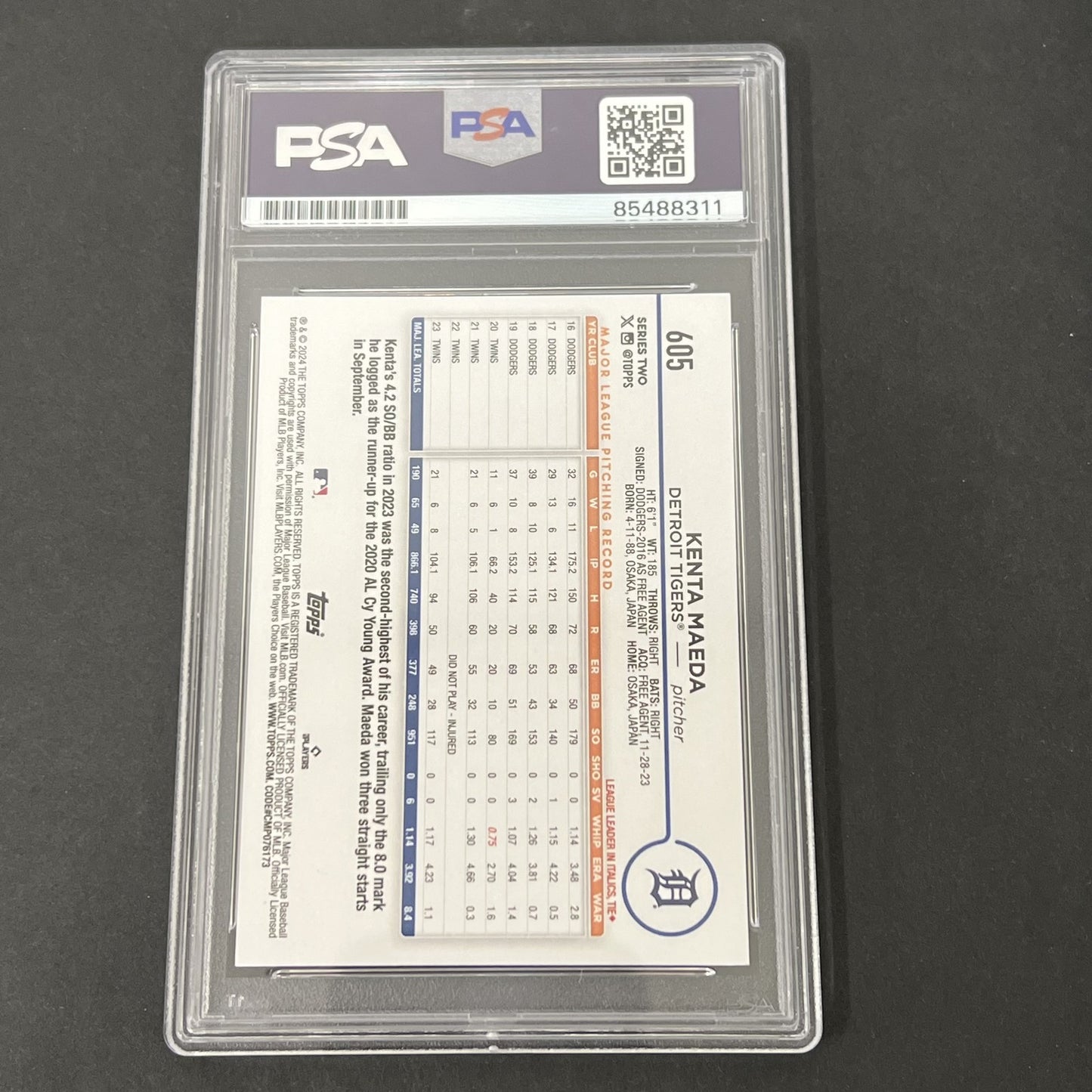 2024 Topps #605 Kenta Maeda signed card PSA Detroit Tigers