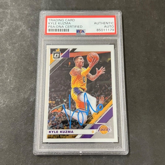 2019-20 Donruss Optic Basketball #80 Kyle Kuzma Signed Card AUTO PSA Slabbed Lak