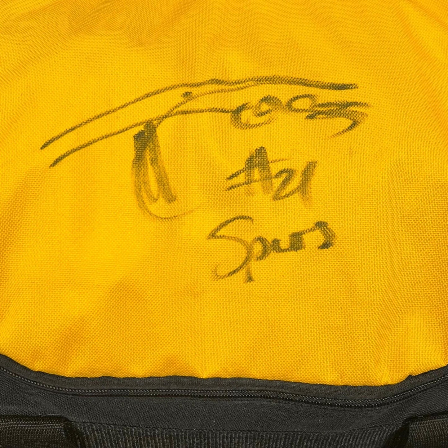 Tim Duncan Signed Duffle Bag PSA/DNA San Antonio Spurs Autographed