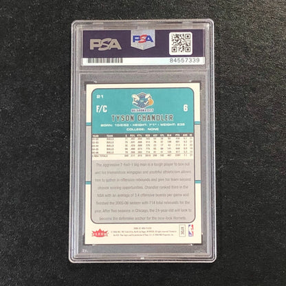 2006-07 FLEER #21 Tyson Chandler Signed Card AUTO PSA Slabbed Hornets