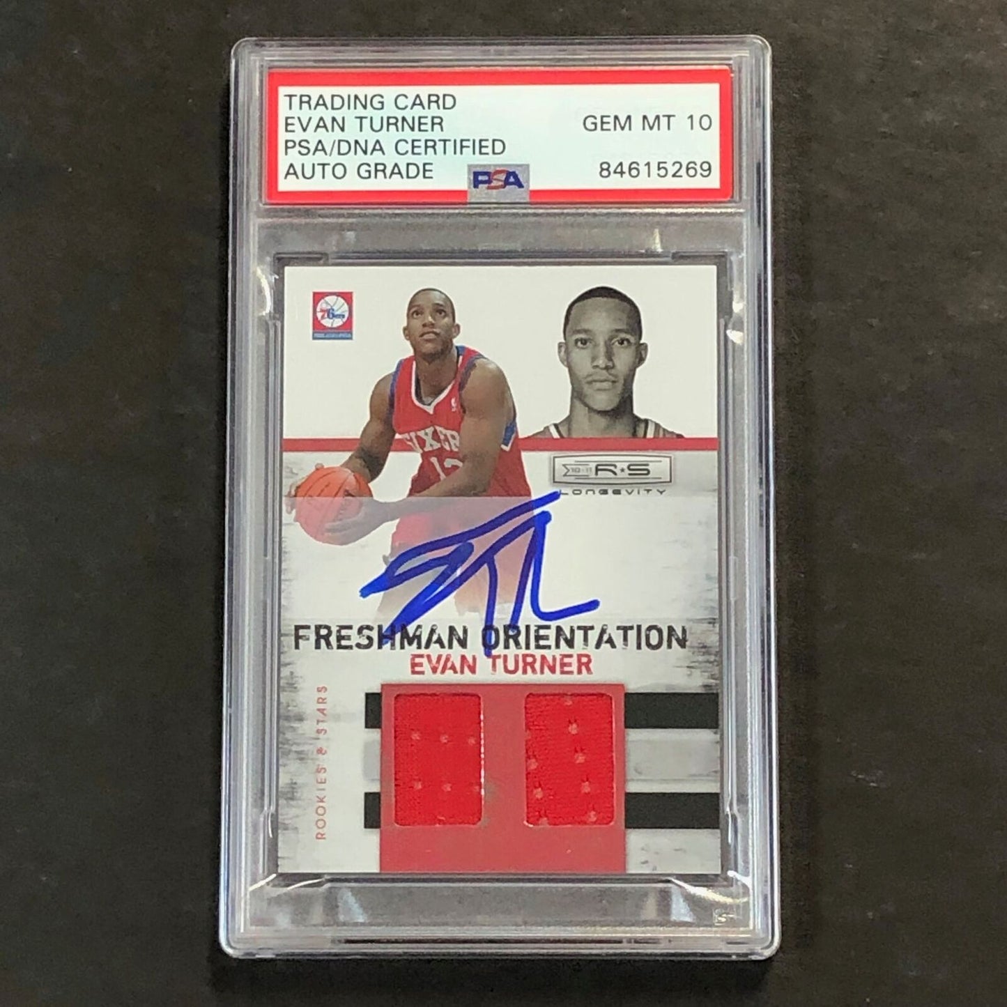 2010-11 Rookies & Stars Freshman Orientation #2 Evan Turner Signed Relic Card AU