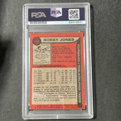 1979-80 Topps #132 Bobby Jones Signed Card AUTO PSA Slabbed RC 76ers