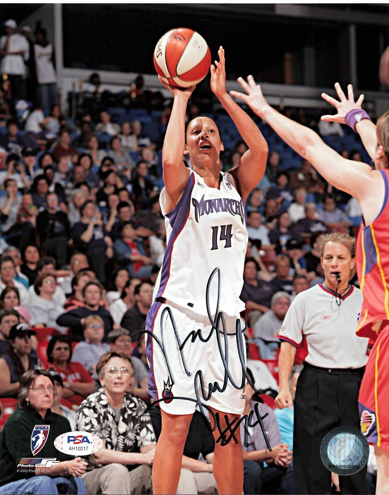 Nicole Powell Signed 8x10 photo WNBA PSA/DNA Autographed Sacramento Monarchs