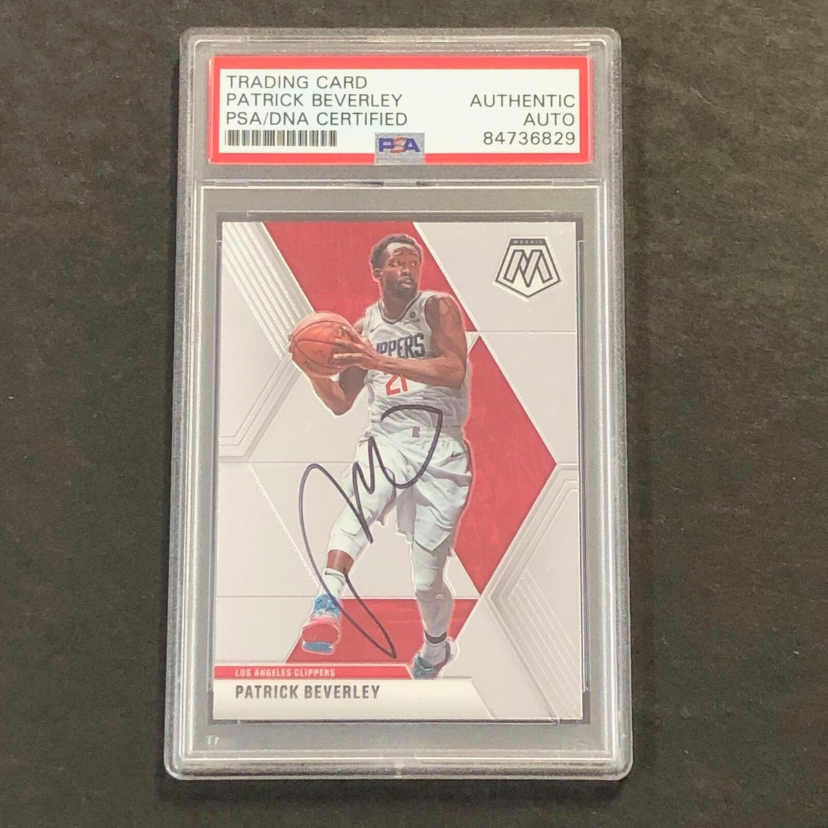 2019-20 Panini Mosaic #88 Patrick Beverley Signed Card AUTO PSA Slabbed Clippers