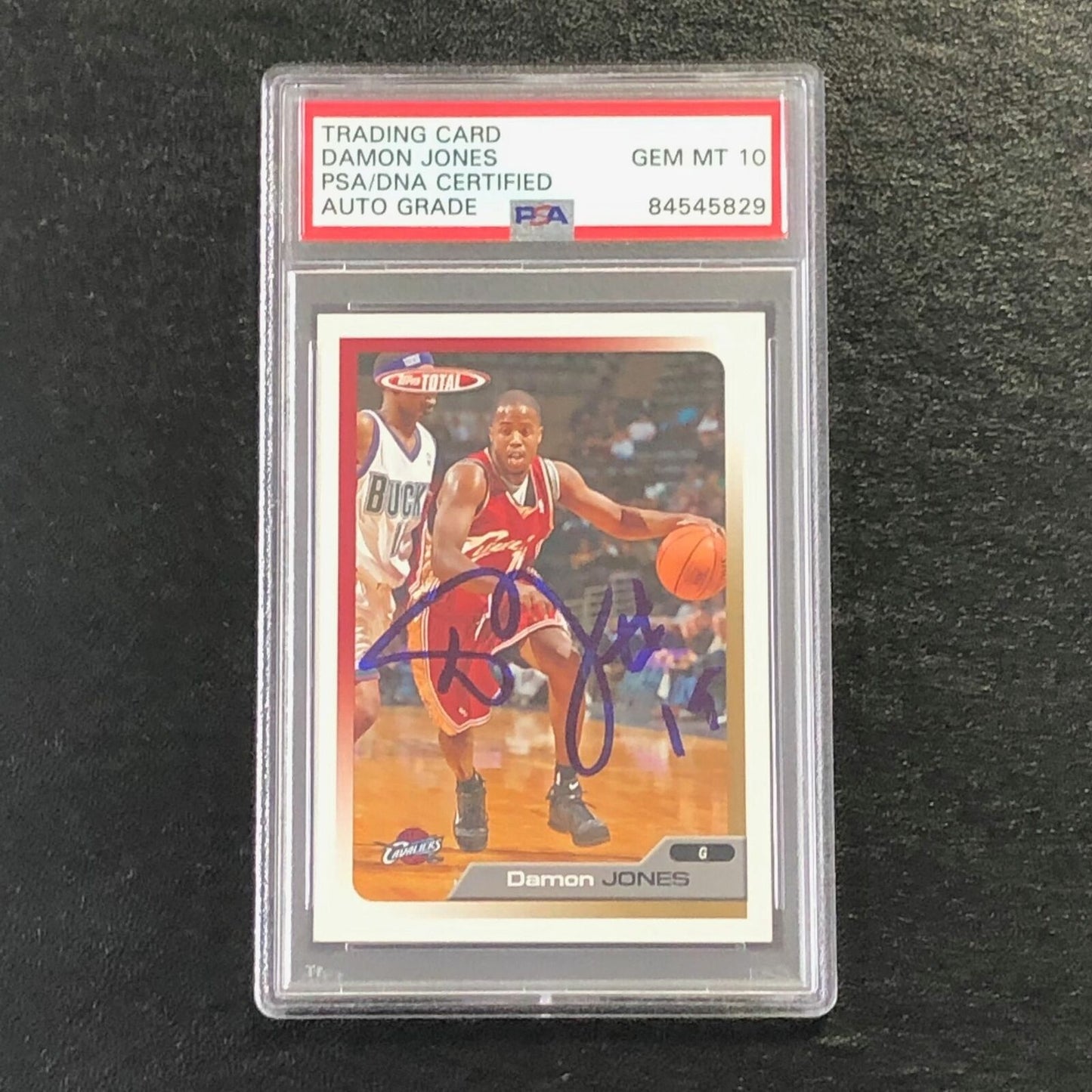 2005-06 Topps Total #290 Damon Jones Signed Card AUTO 10 PSA Slabbed Cavaliers
