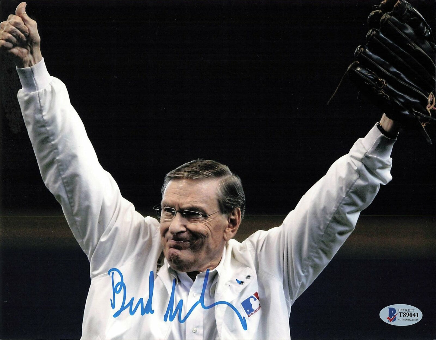 Allan Bud Selig signed 8x10 Photo BAS Beckett Commissioner Autographed