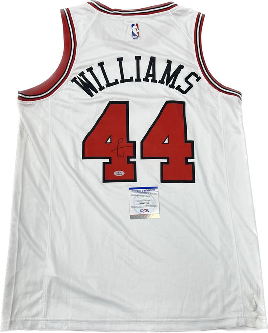 Patrick Williams signed jersey PSA/DNA Chicago Bulls Autographed