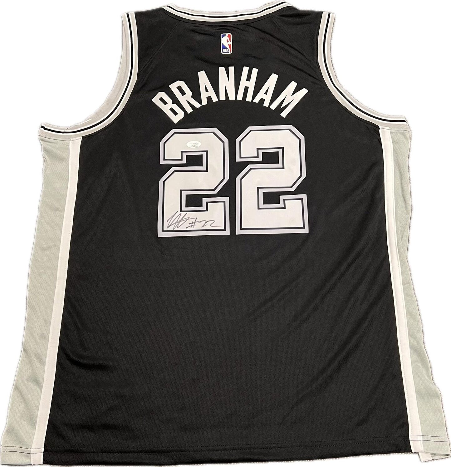 Malaki Branham signed jersey JSA San Antonio Spurs Autographed