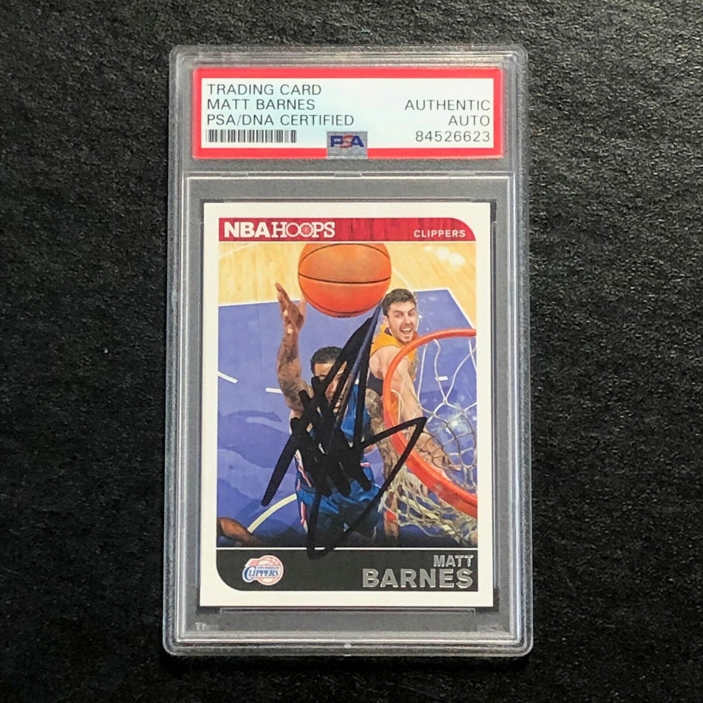 2014-15 NBA Hoops #136 Matt Barnes Signed Card AUTO PSA Slabbed Clippers