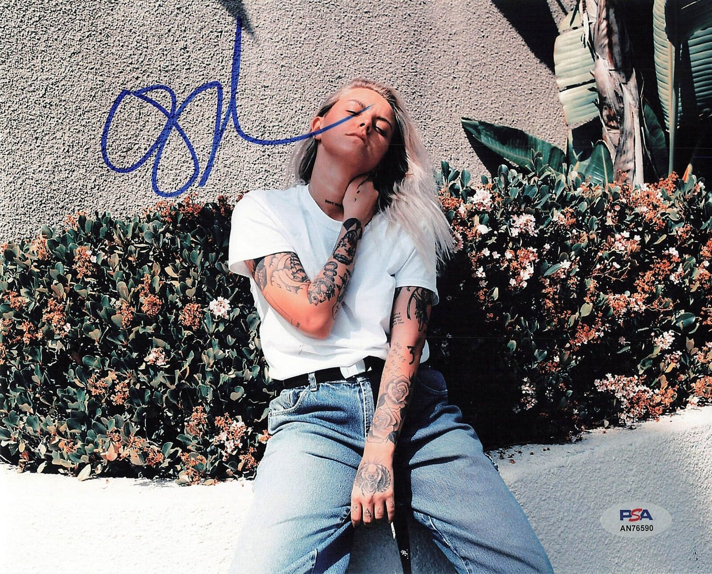 Lauren Sanderson signed 8x10 photo PSA/DNA Autographed Music