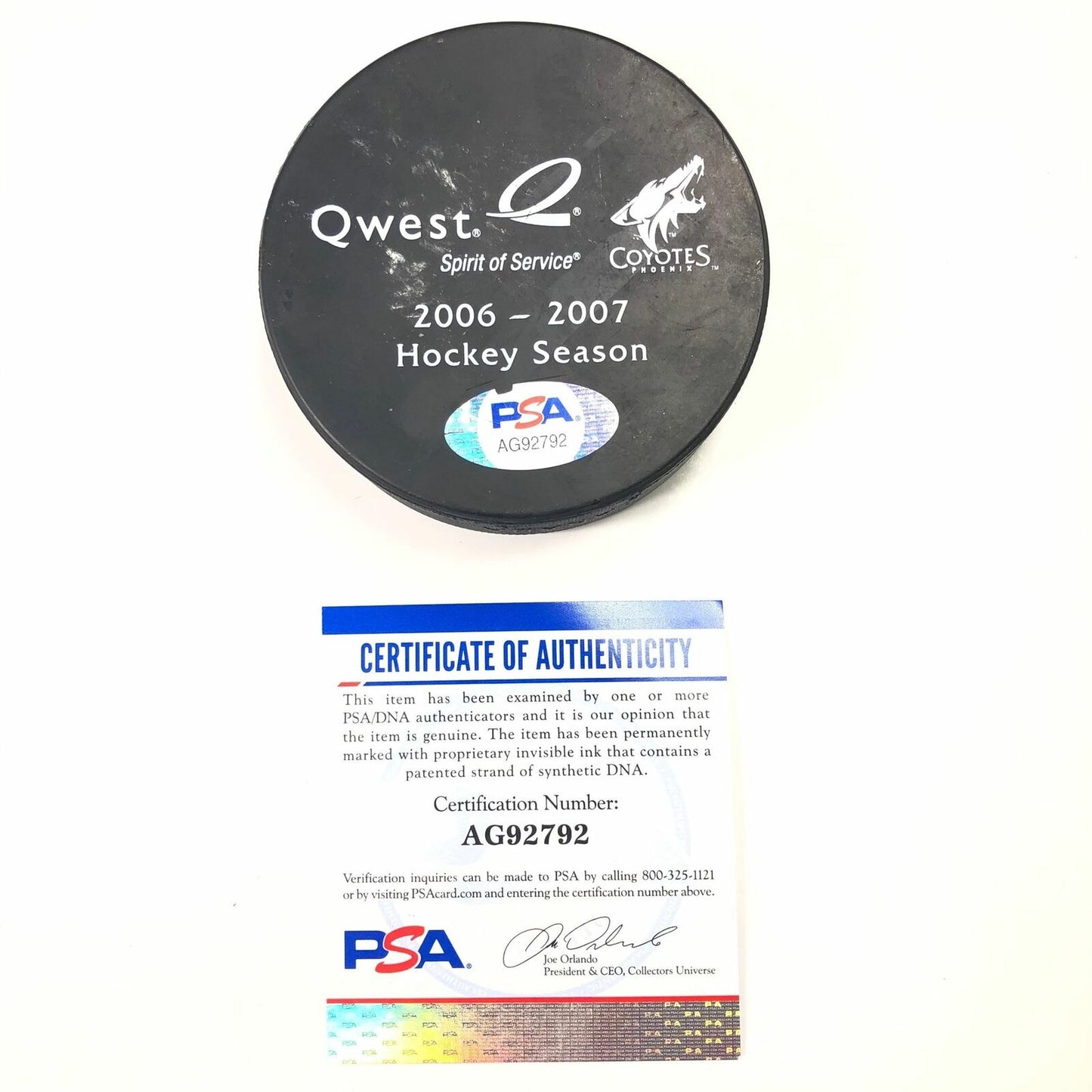 Corey Crawford signed Hockey Puck PSA/DNA Chicago Blackhawks Autographed