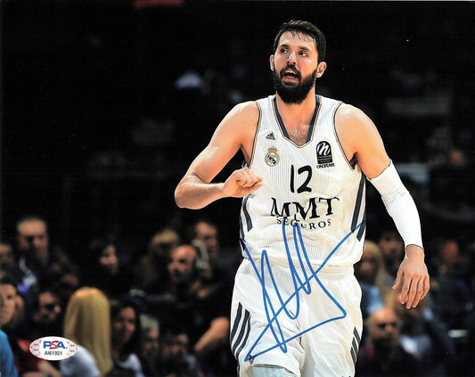 Nikola Mirotic Signed 8x10 photo PSA/DNA Milwaukee Bucks Autographed