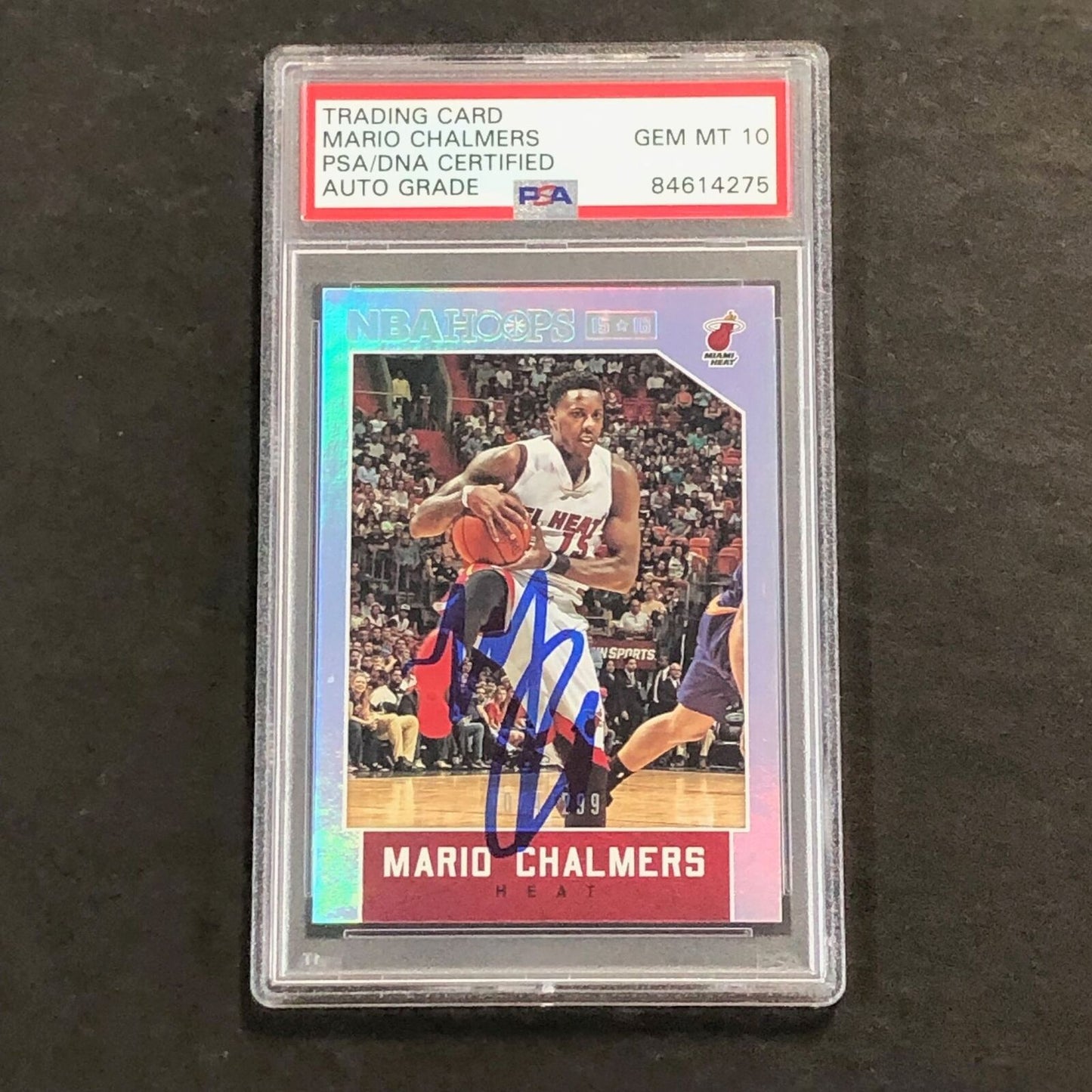 2015-16 NBA Hoops Holo #124 Mario Chalmers Signed Card AUTO 10 PSA Slabbed Heat