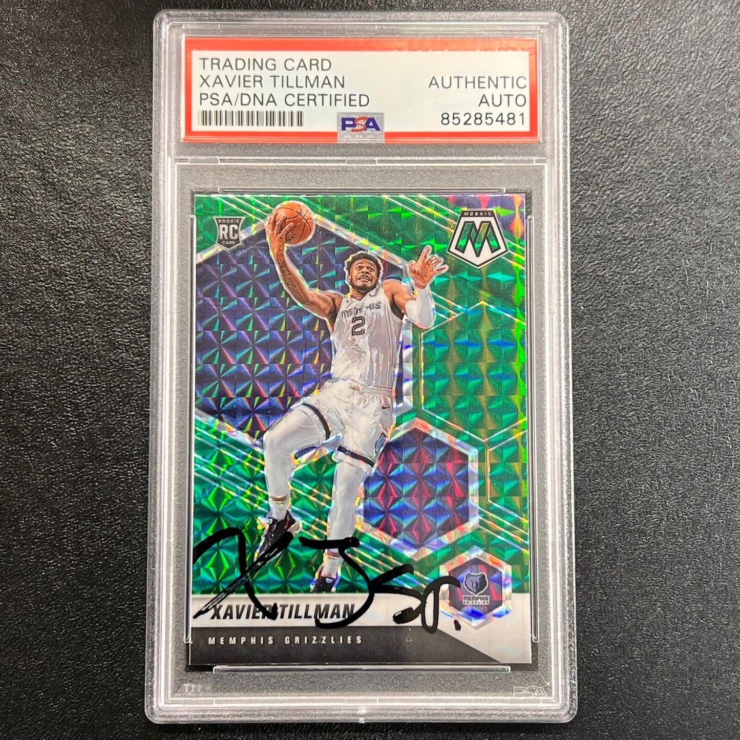 2020-21 Panini Prizm Mosaic #213 Xavier Tillman signed card AUTO PSA/DNA Slabbed