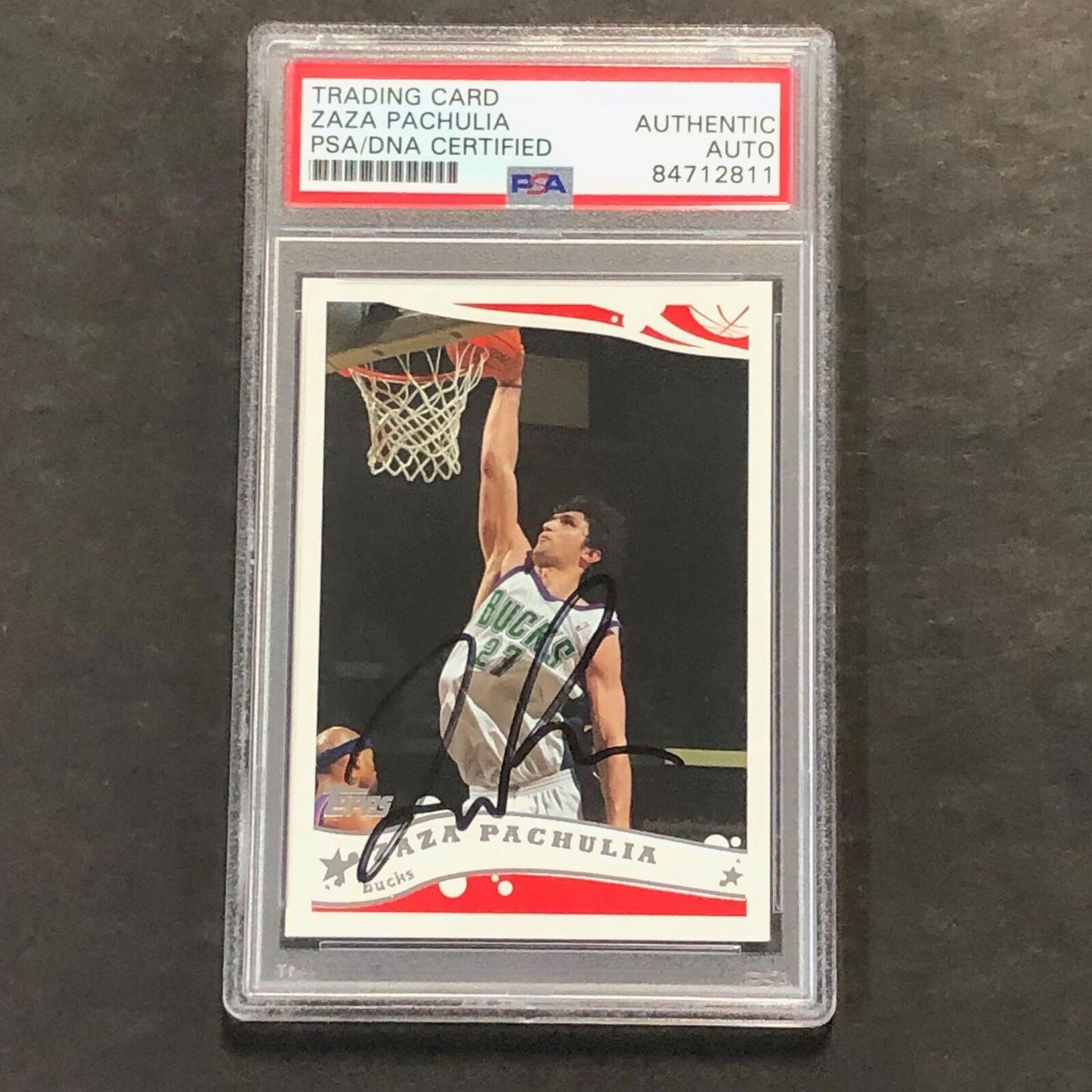 2004-05 Topps #44 Zaza Pachulia Signed Card AUTO GRADE PSA Slabbed Bucks