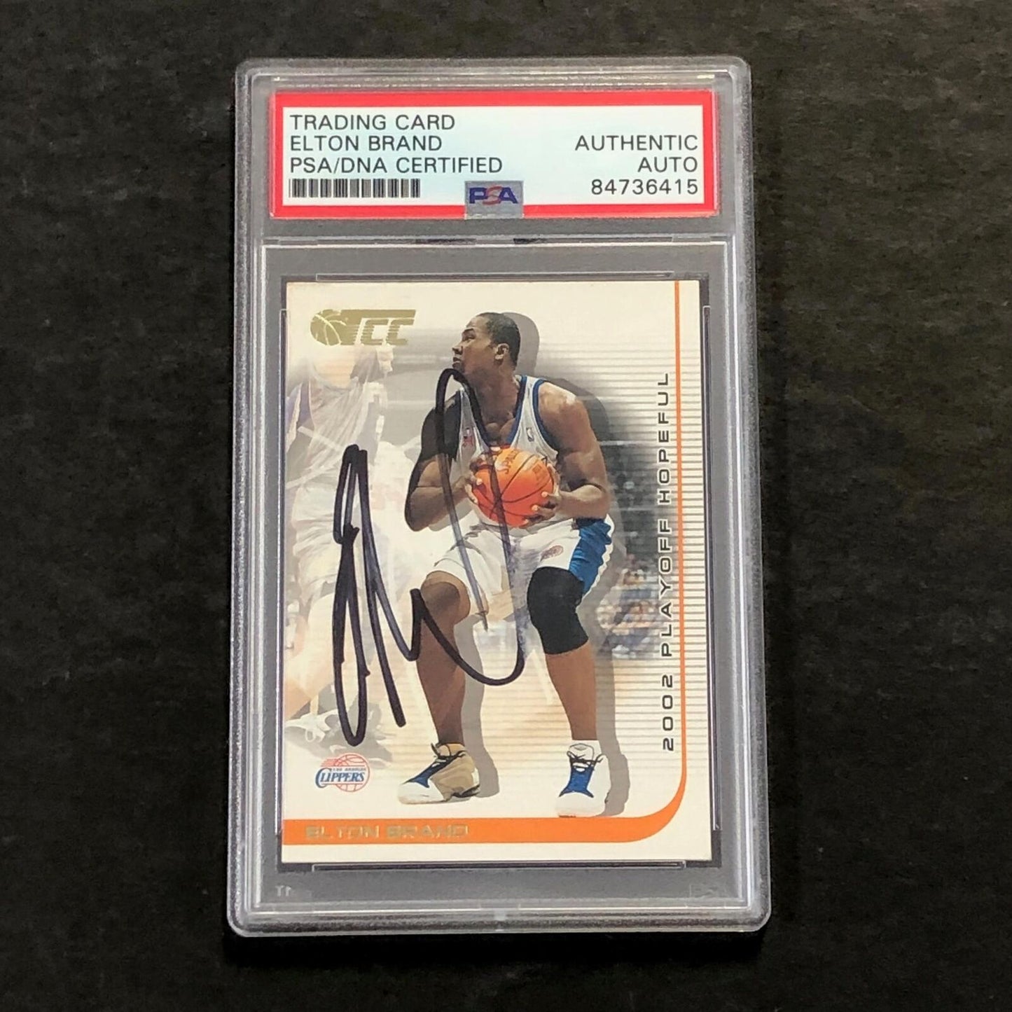 2002-03 Topps #36 Elton Brand Signed Card AUTO PSA Slabbed Clippers