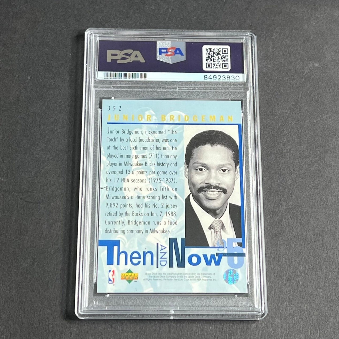 1995 Upper Deck Now and Then #352 Junior Bridgeman Signed Card AUTO PSA Slabbed