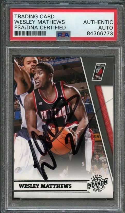 2010-11 Panini Season Update #149 Wesley Matthews Signed Card AUTO PSA Slabbed