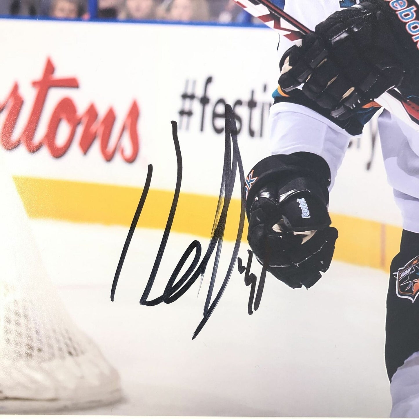 Tomas Hertl signed 11x14 photo PSA/DNA San Jose Sharks Autographed