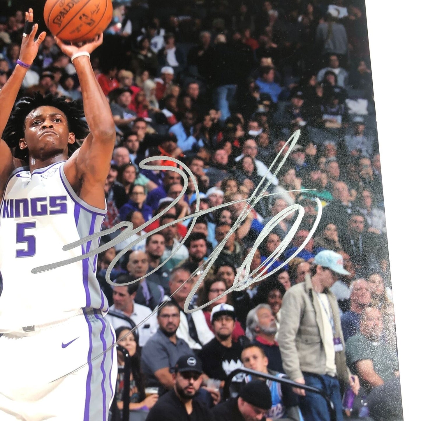 De'Aaron Fox Signed 11x14 photo PSA/DNA Sacramento Kings Autographed