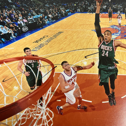 Giannis Antetokounmpo 11x14 Signed Photo BAS Milwaukee Bucks