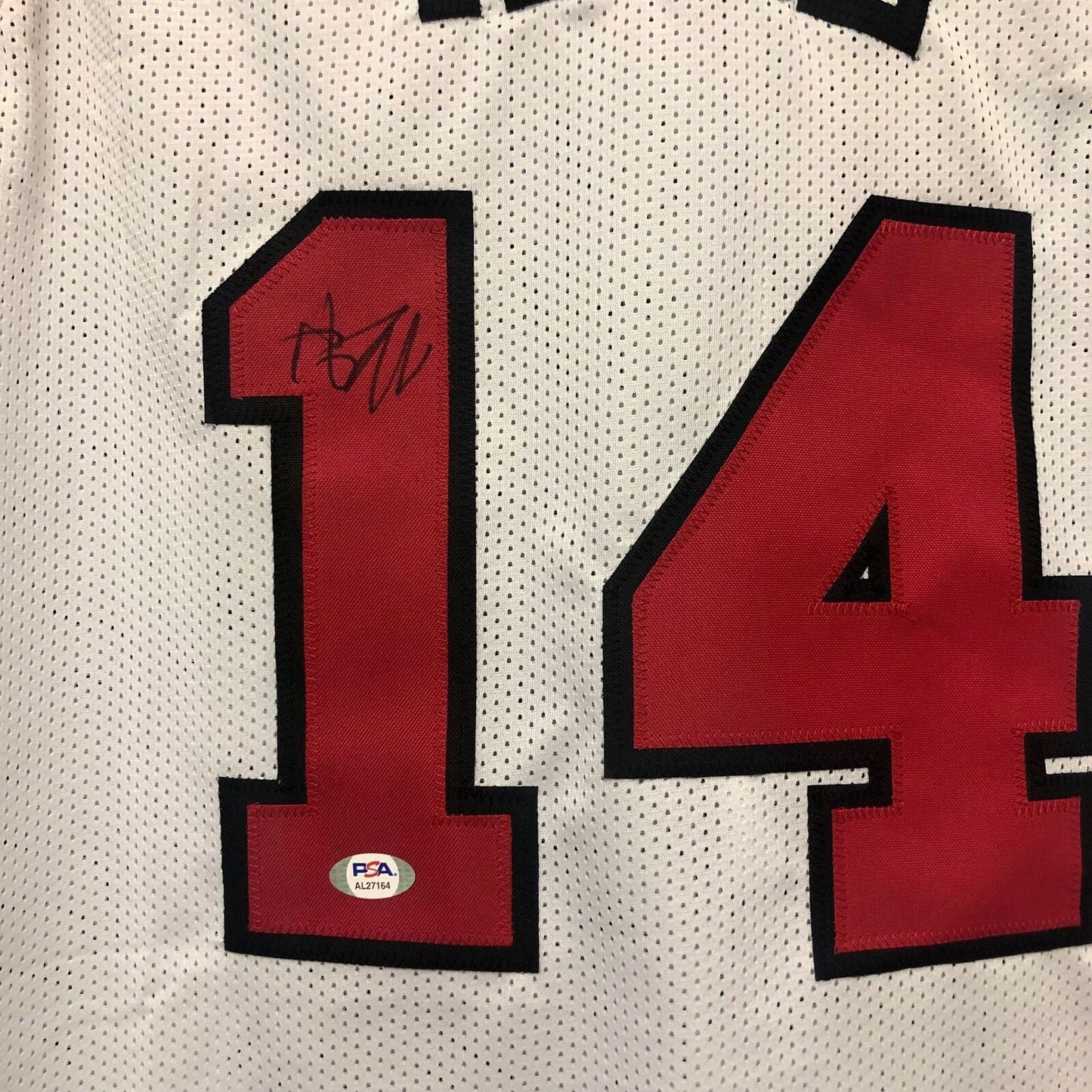 Malcolm Hill signed jersey PSA/DNA Autographed Chicago Bulls