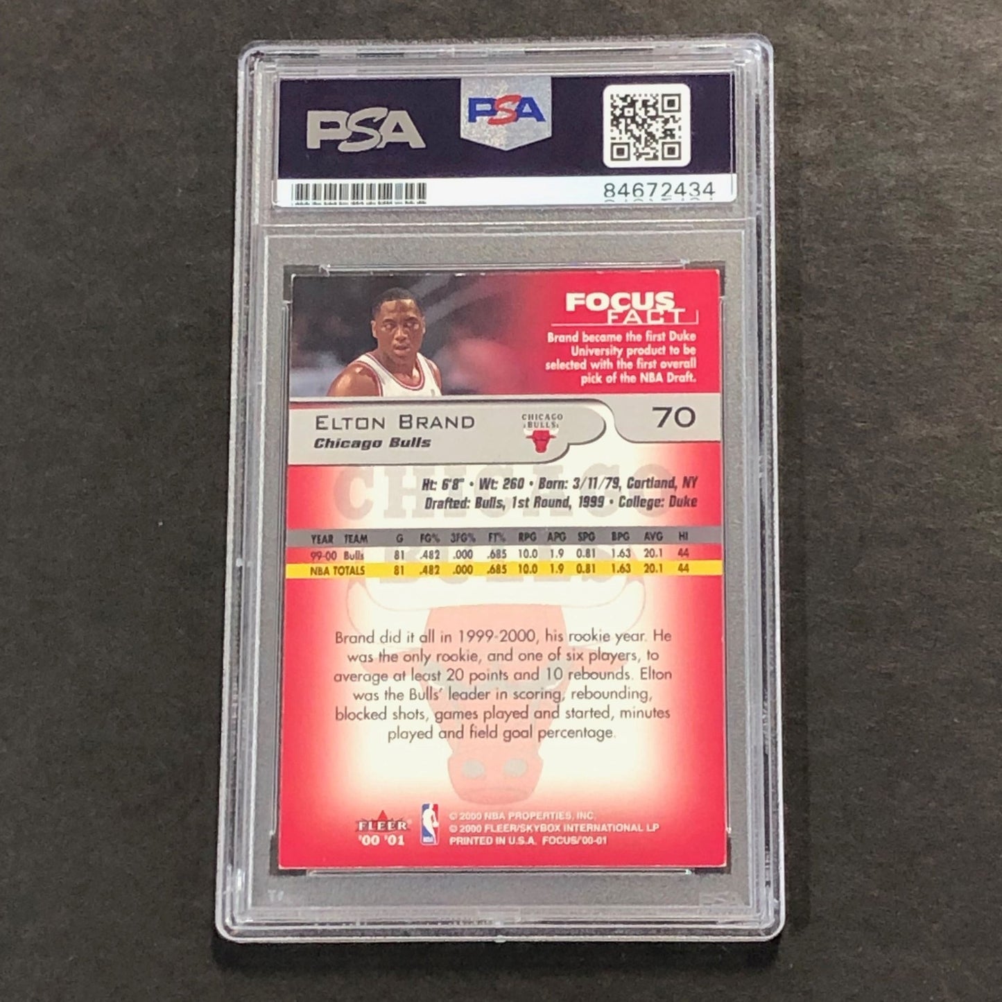 2000-01 Fleer Focus #70 Elton Brand Signed Card AUTO PSA Slabbed Bulls