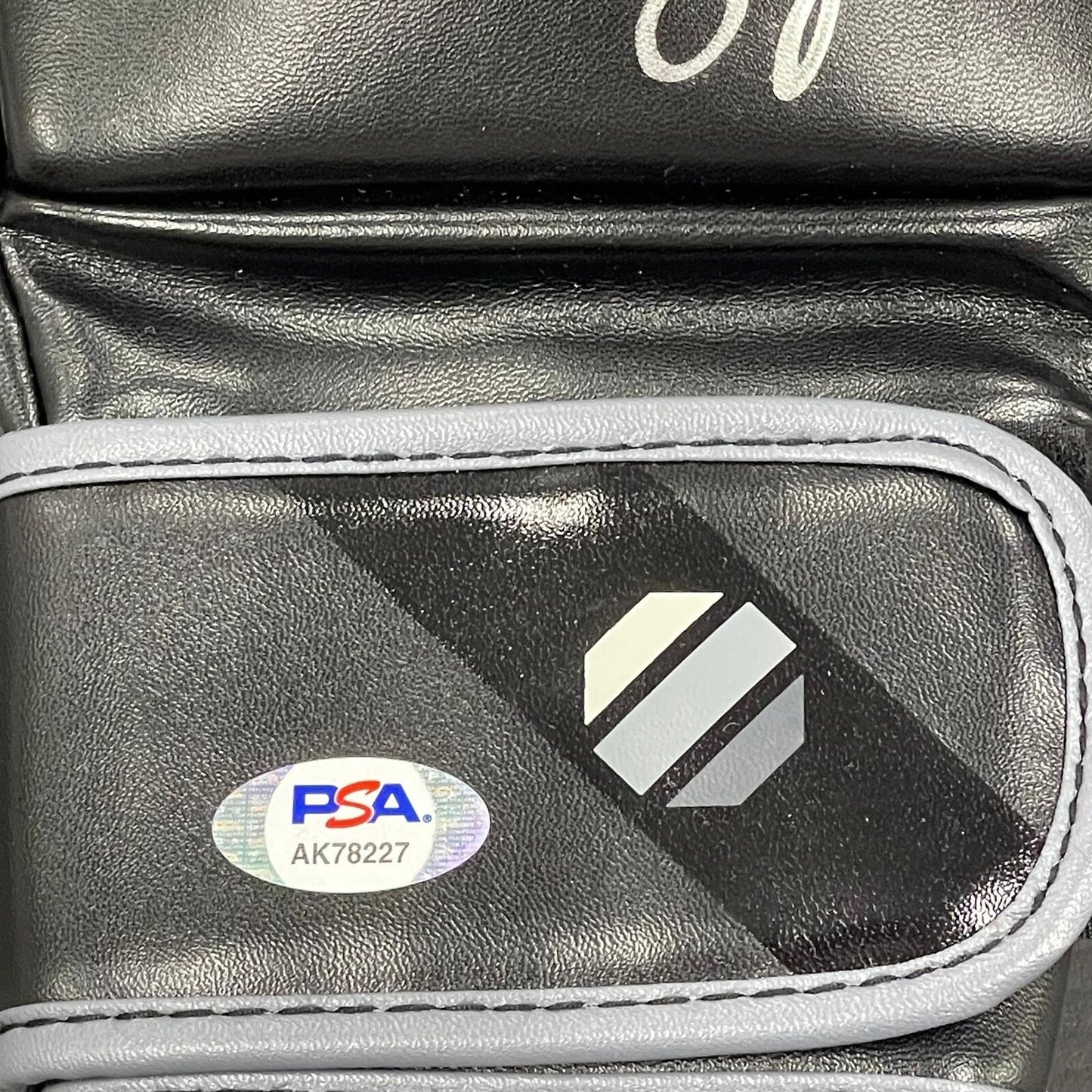 Khamzat Chimaev Signed Glove PSA/DNA Autographed UFC