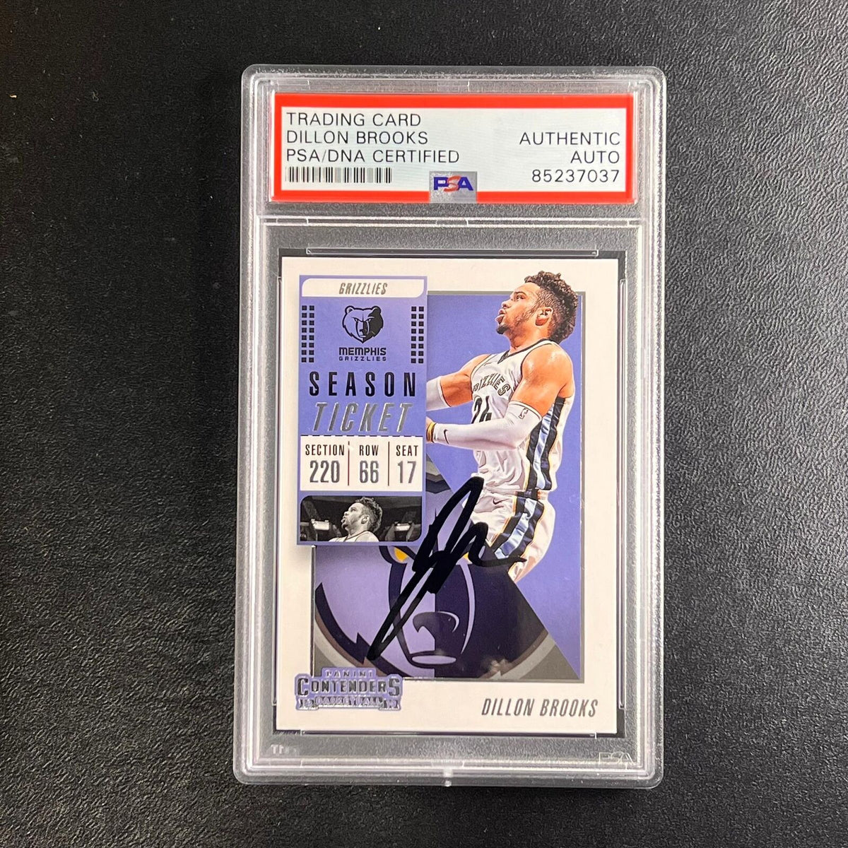 2018-19 Panini Contenders #70 Dillon Brooks Signed Card AUTO PSA Slabbed Grizzli