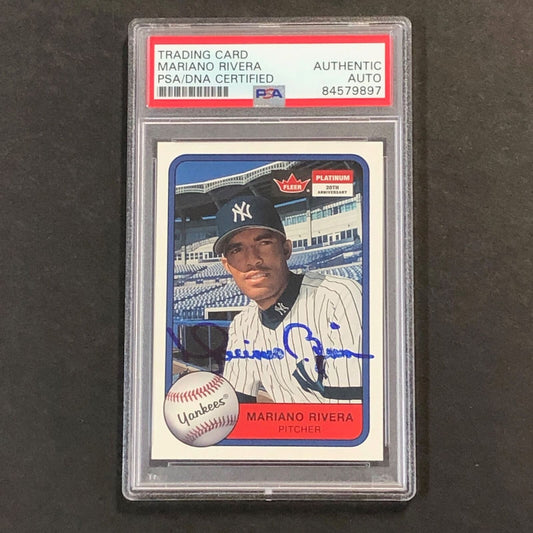 2001 Fleer Platinum #38 MARIANO RIVERA Signed Card PSA Slabbed Auto Yankees