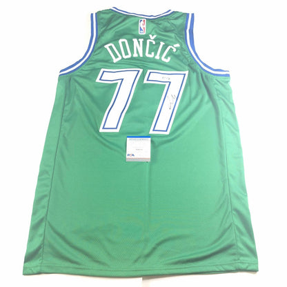 Luka Doncic Signed Jersey PSA/DNA Dallas Mavericks Auto Grade 10