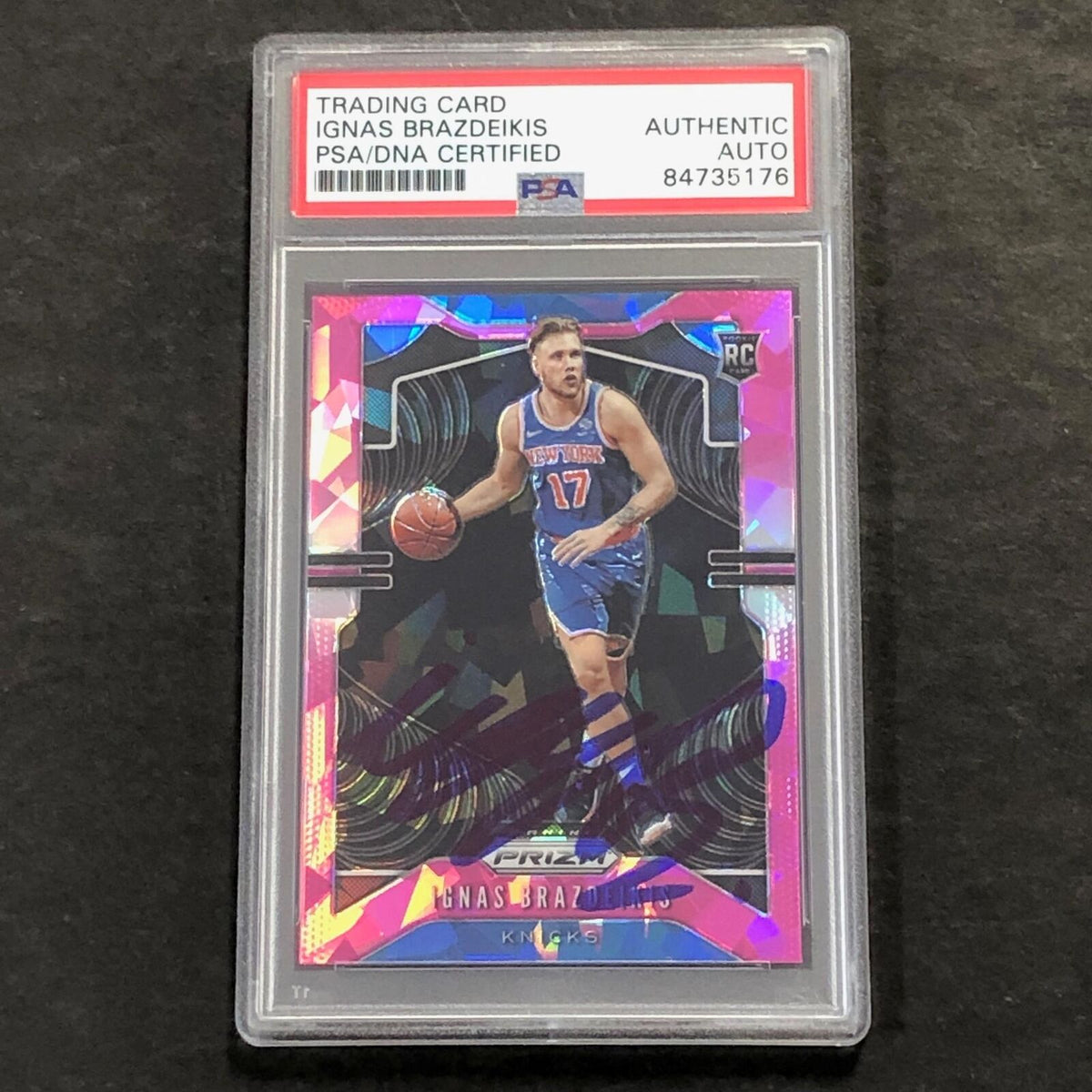 2019-20 Panini Prizm #284 Ignas Brazdeikis Signed AUTO PSA Slabbed RC Knicks