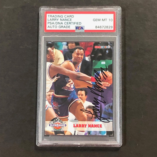 1993-94 NBA Hoops #266 Larry Nance Signed Card AUTO 10 PSA Slabbed All-STar Week