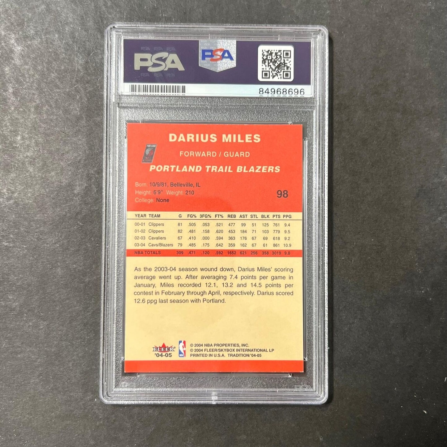 2004 Fleer NBA Properties #98 Darius Miles signed Card Auto PSA Slabbed Trailbla