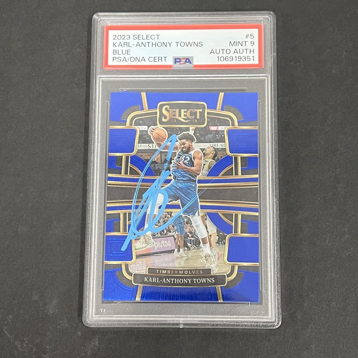 2023 Panini Select #5 Karl-Anthony Towns Blue signed card PSA 9 Auto A